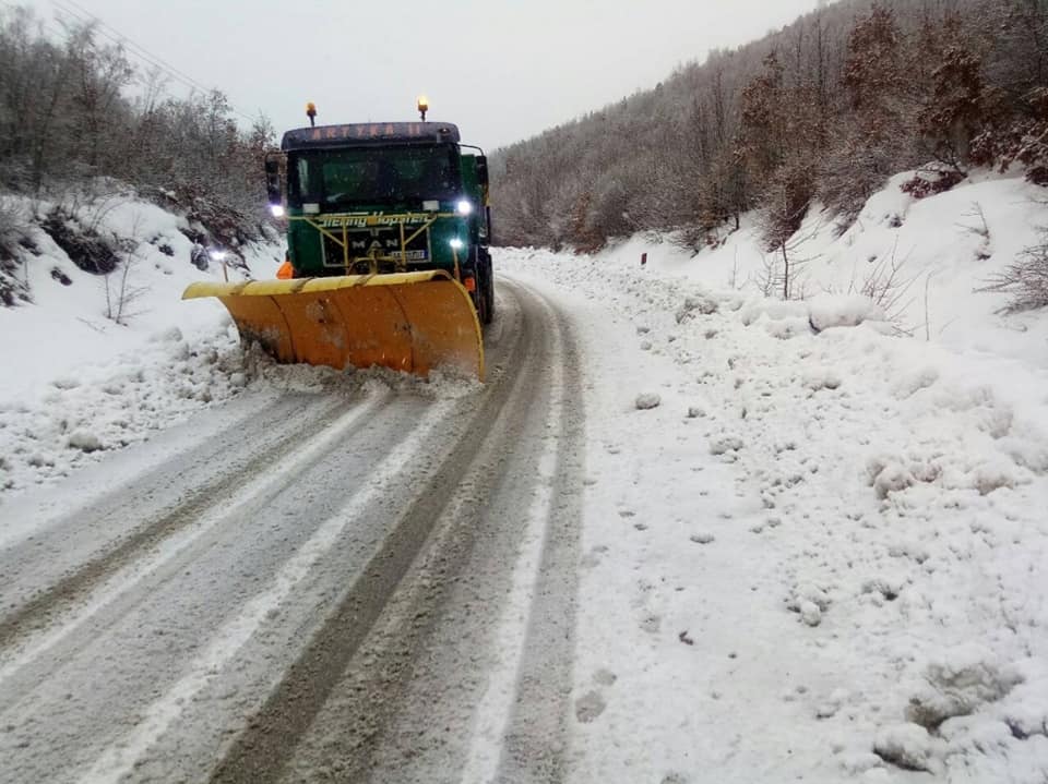 Hapen rrugët nga dëbora, ARRSH: Zonat ku kalohet me zinxhirë