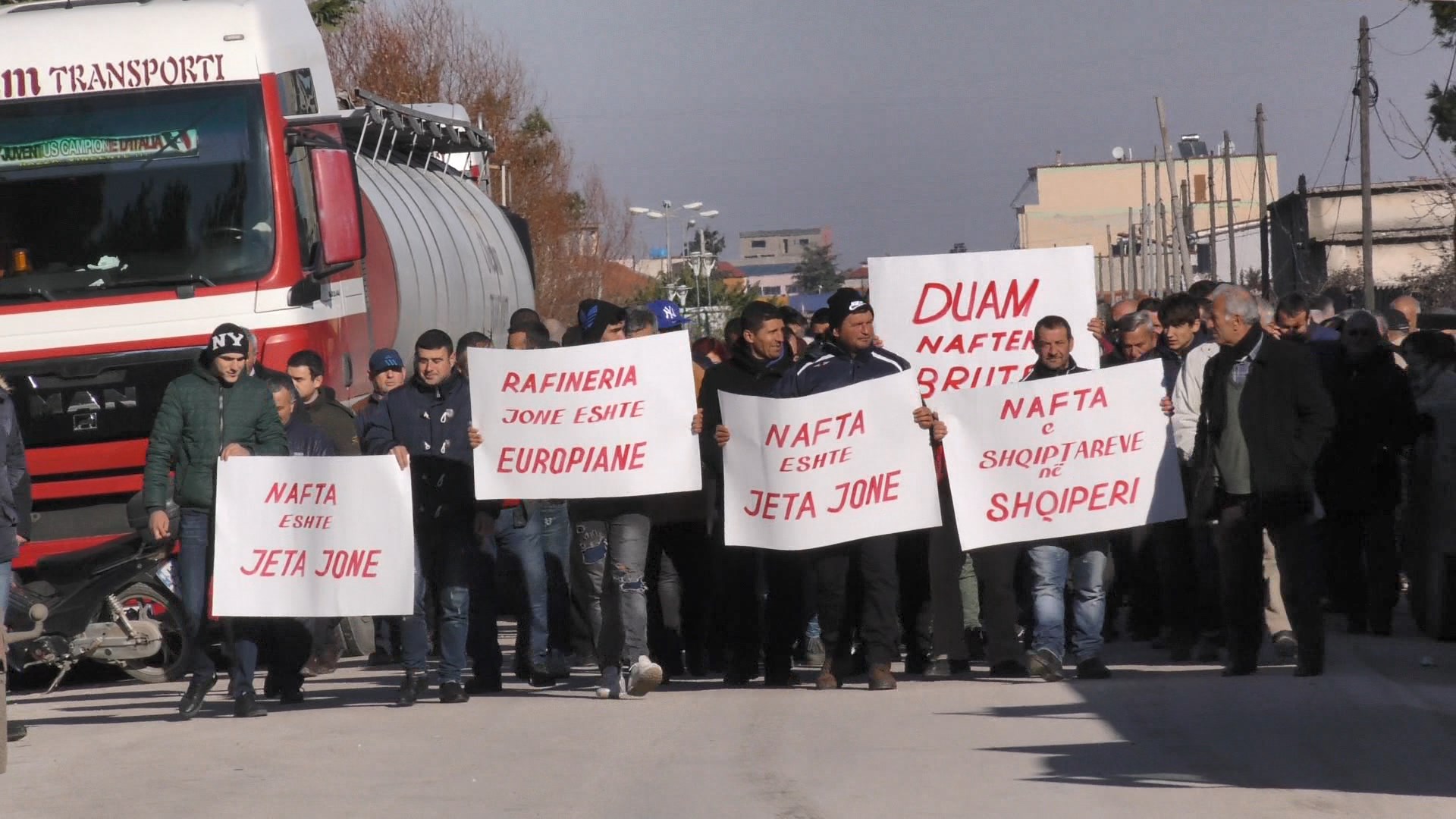 Ndalet puna në rafinerinë e Ballshit për mungesë të naftës bruto