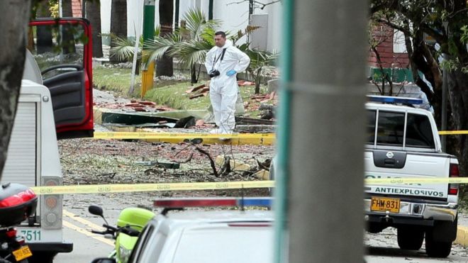 Auto-bombë në shkollën e policisë