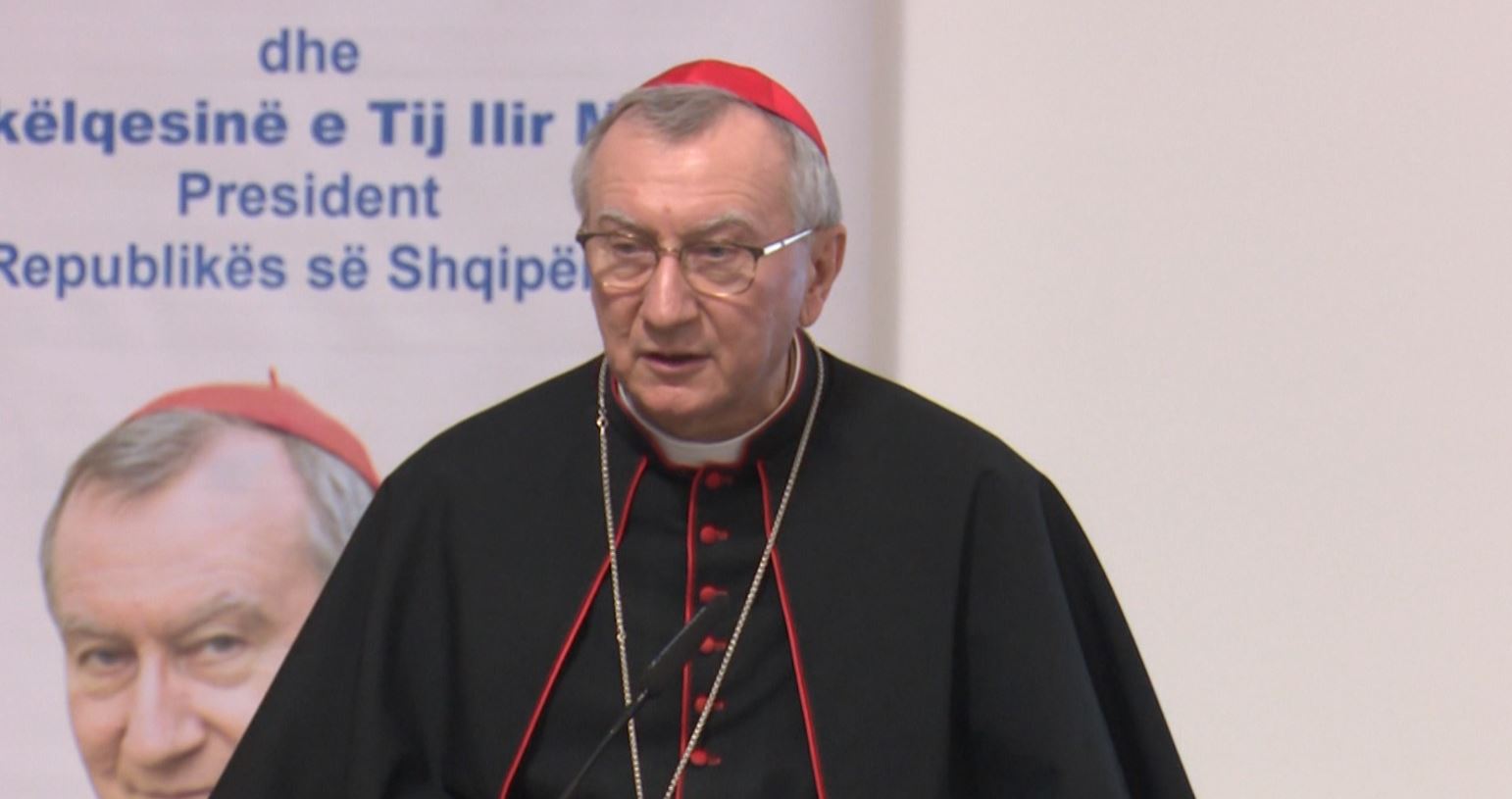 Sekretari i Vatikanit në Tiranë, Parolin: Shqipëria, një vend i veçantë