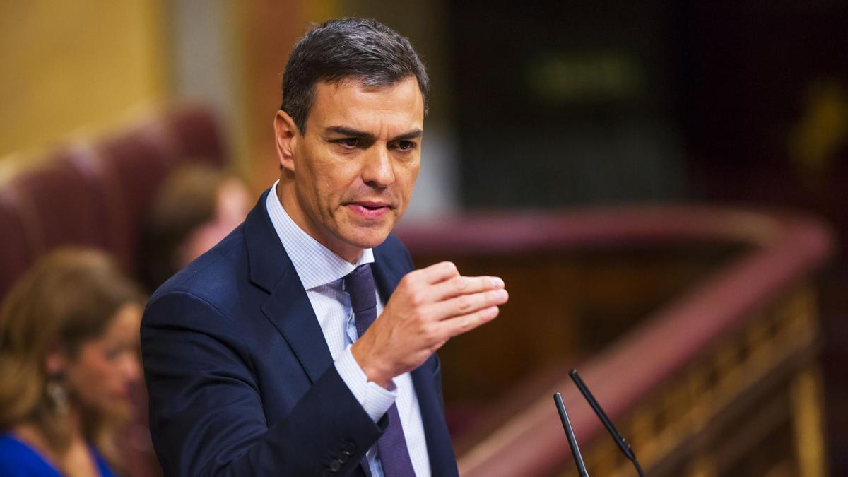 Dorëzohet kryeministri spanjoll Pedro Sanchez