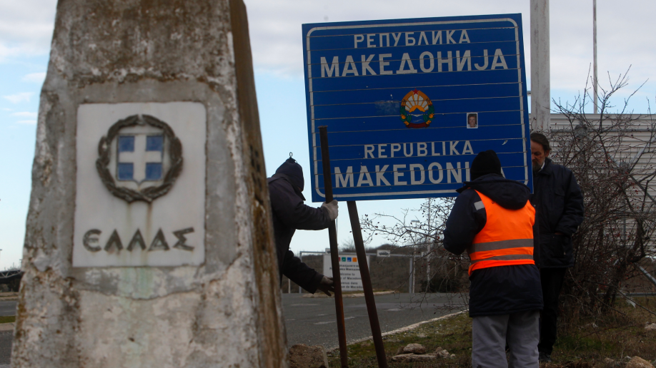 Fillon procesi i riemërimit të tabelave në Maqedoninë e Veriut