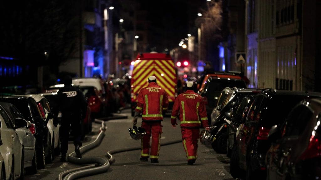 Zjarr në një pallat në Paris, të paktën 8 viktima