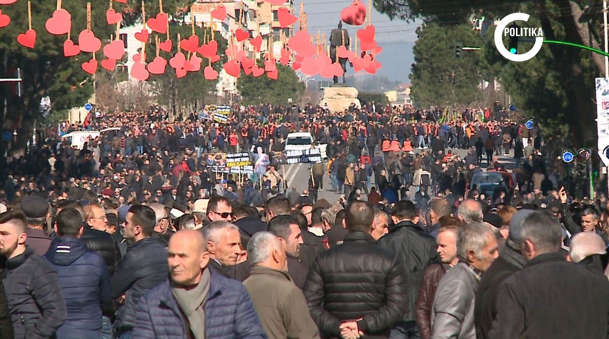 Basha-Rama, fati i një proteste