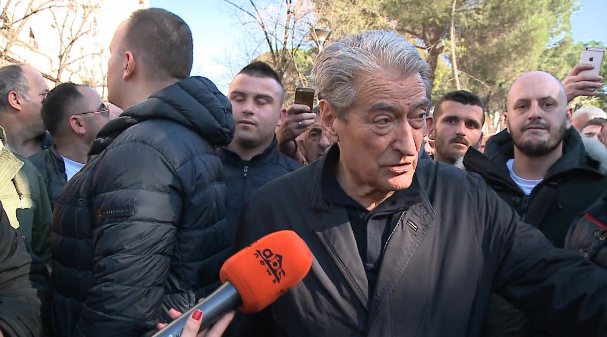 Berisha: Protestën e udhëheq populli, ata e kanë komandën