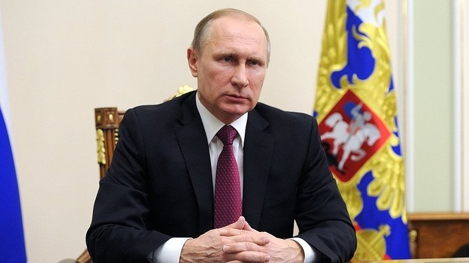 Putin pezullon traktatin për çarmatimin bërthamor pas tërheqjes së SHBA-ve