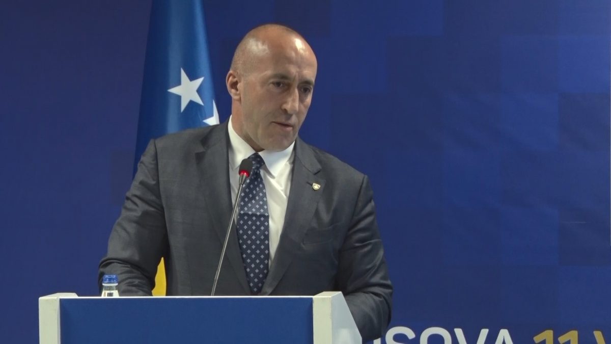 Protestat në Serbi, Haradinaj i përgjigjet Vuçiç: S’kemi lidhje