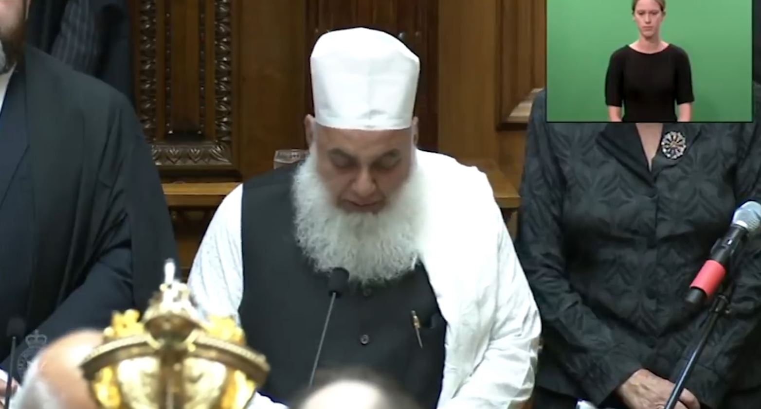 Seanca në Parlamentit e Zelandës së Re hapet me këndimin Kurani