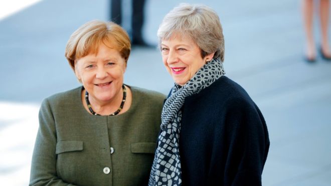 Brexit, May takon Merkel për shtyrjen e procesit