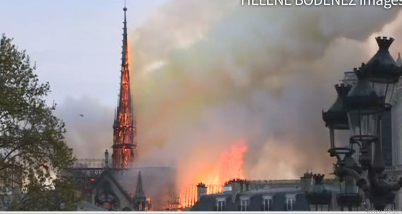 Liderët botërorë solidarizohen për Katedralen në Paris