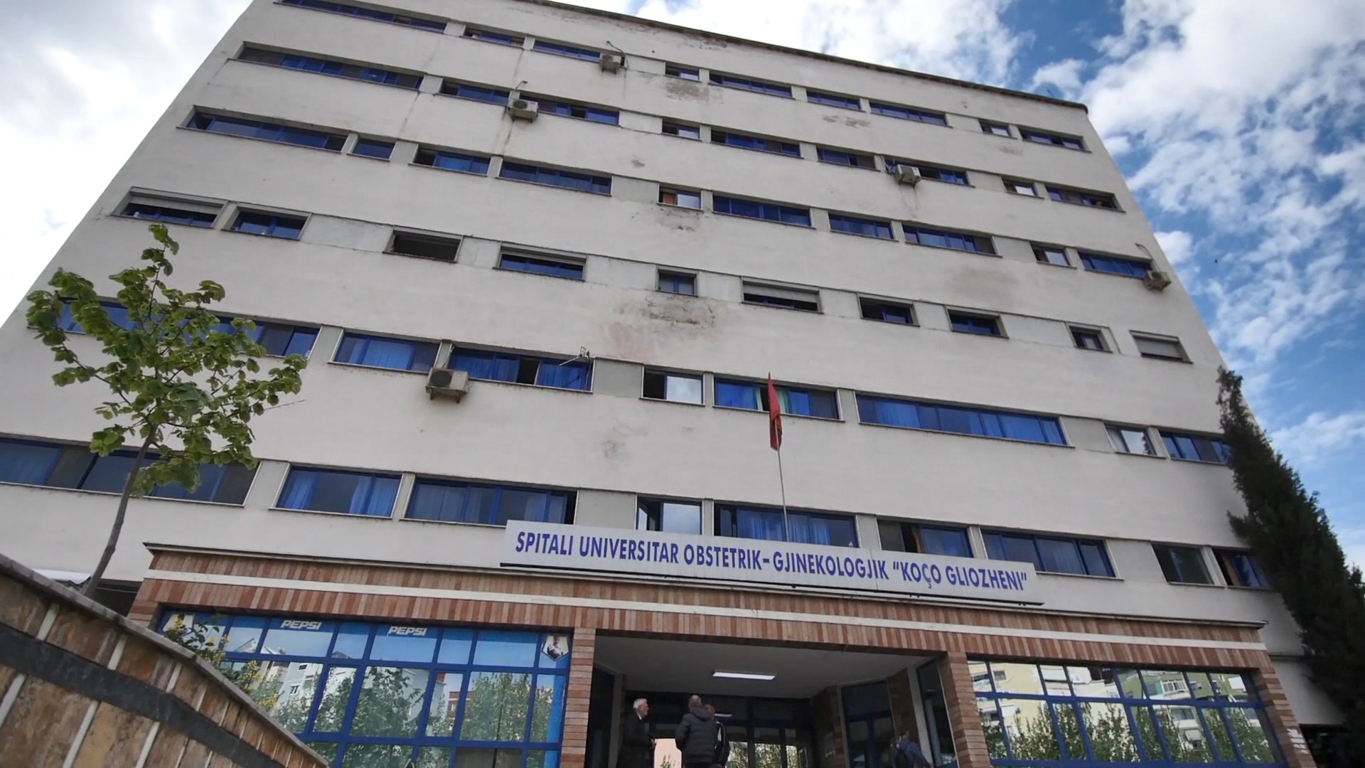 Pesë inkubatorë të rinj i shtohen maternitetit “Koço Gliozheni” në Tiranë