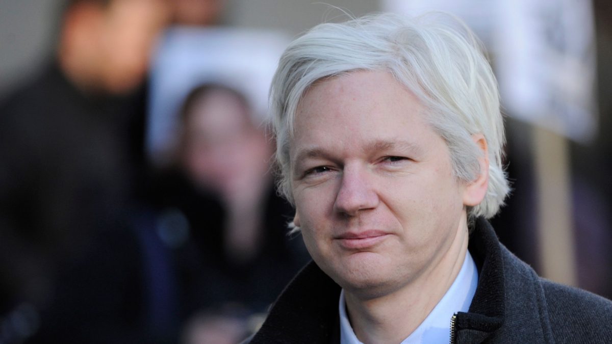 Kush është Julian Assange?