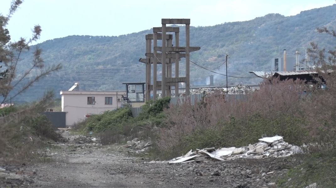 Si u kthye në gërmadhë vepra industriale e komunizmit