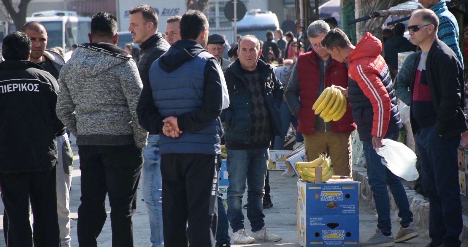 Tregtarët e Korçës në protestë