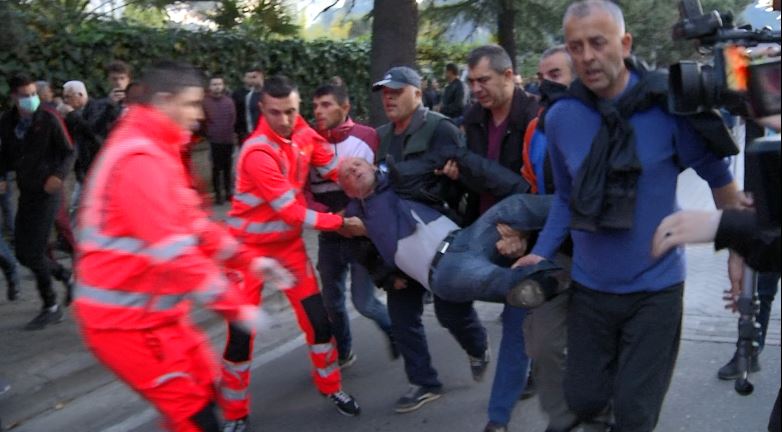 MSH: 30 persona të lënduar, policë, kalimtarë të rastit e punonjës të medias