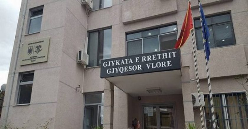 Vetëvrasja e vajzës në Berat, gjykata lë në burg 16-vjeçarin