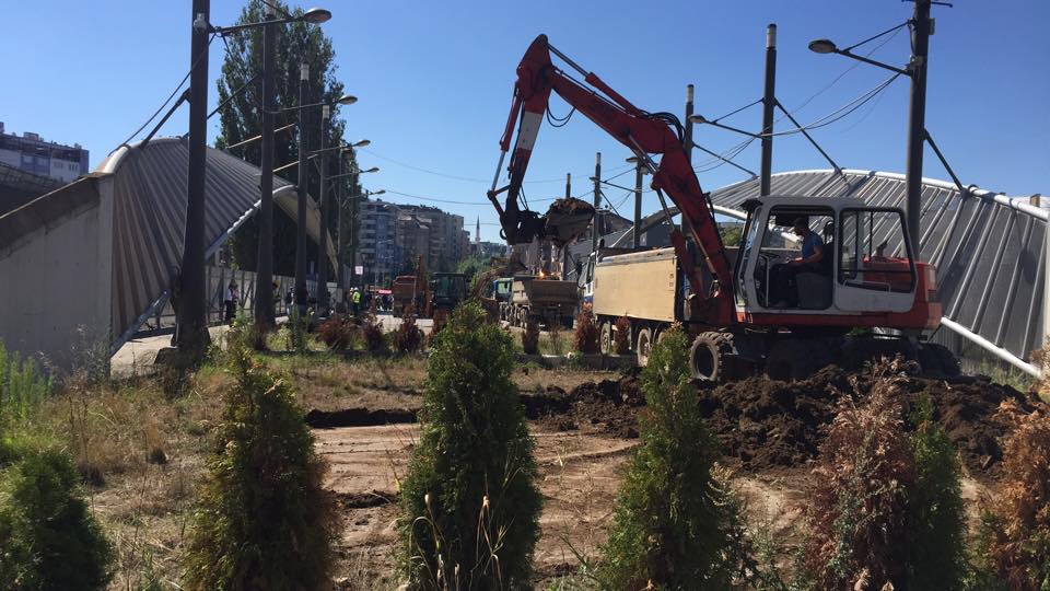 Pesë vjet pas heqjes së barrikadës në urën e Ibrit në Mitrovicë