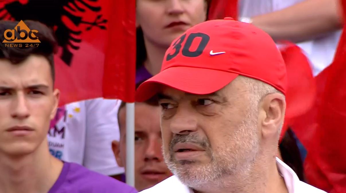 Edi Rama: Protestat bëhen që të shpërndajnë një pamje të shëmtuar destabiliteti