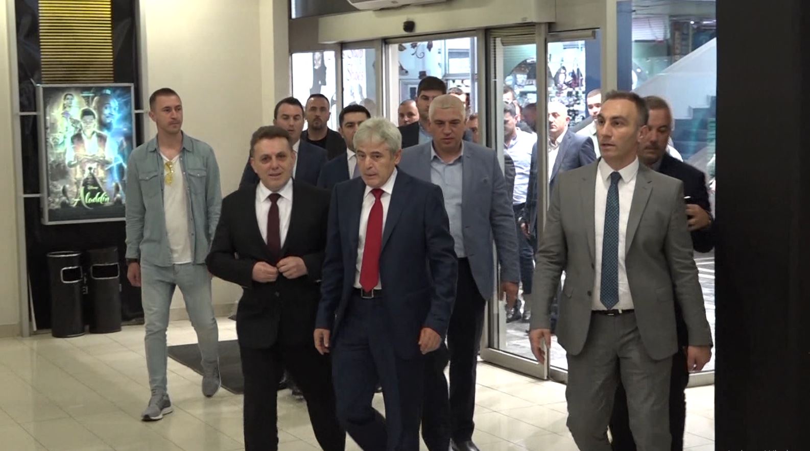 Maqedoni, Prokuroria Speciale urdhëron hetimin e përgjimeve