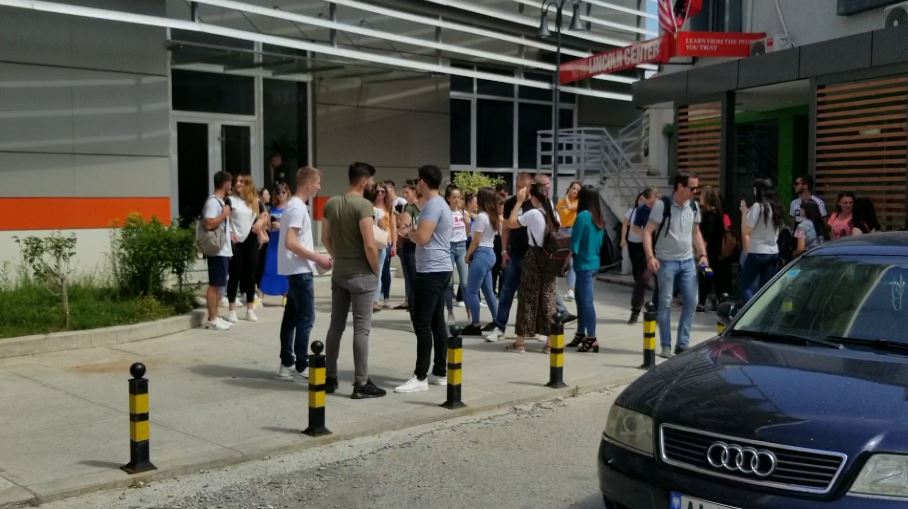 Studentët e Shkodrës sërish në protestë