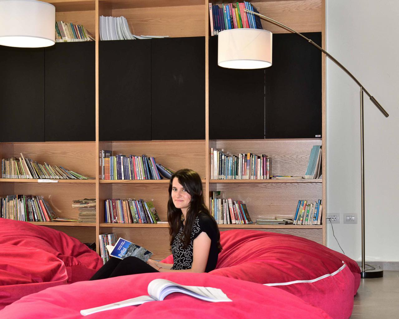 Bibliotekat publike, trendi më i ri i qytetarëve të Tiranës