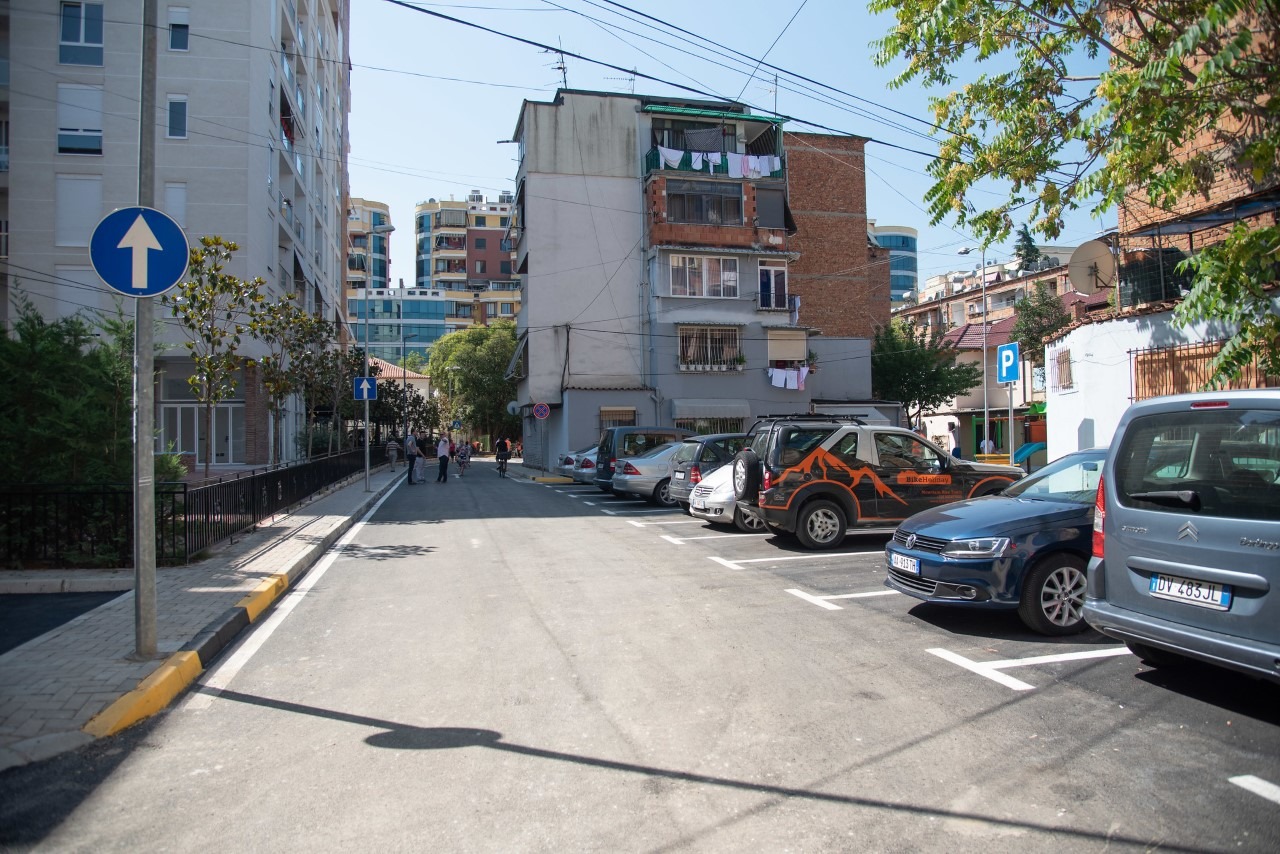 Rikualifikohet blloku i banimit në rrugën “Frederik Shiroka” në Njësinë 7