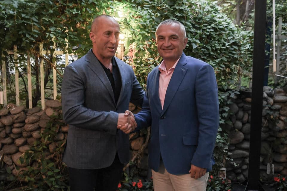 Haradinaj takon Metën: Folën për situatën politike në Kosovë