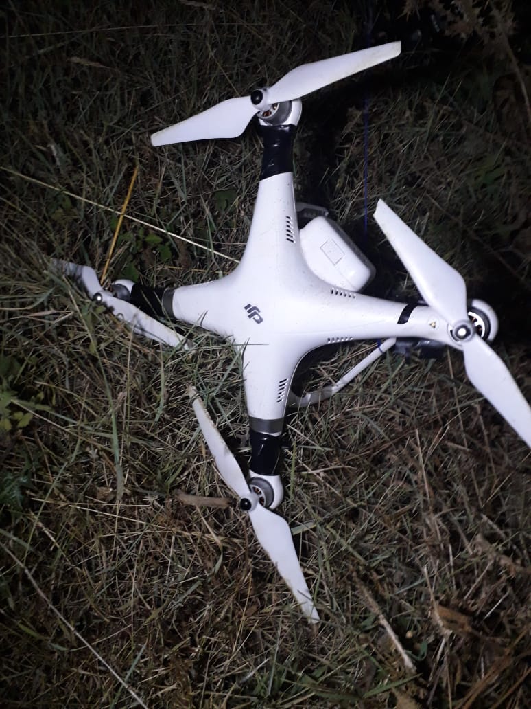 Dron me drogë në burgun e Shënkollit, zbulohet mjeti fluturues