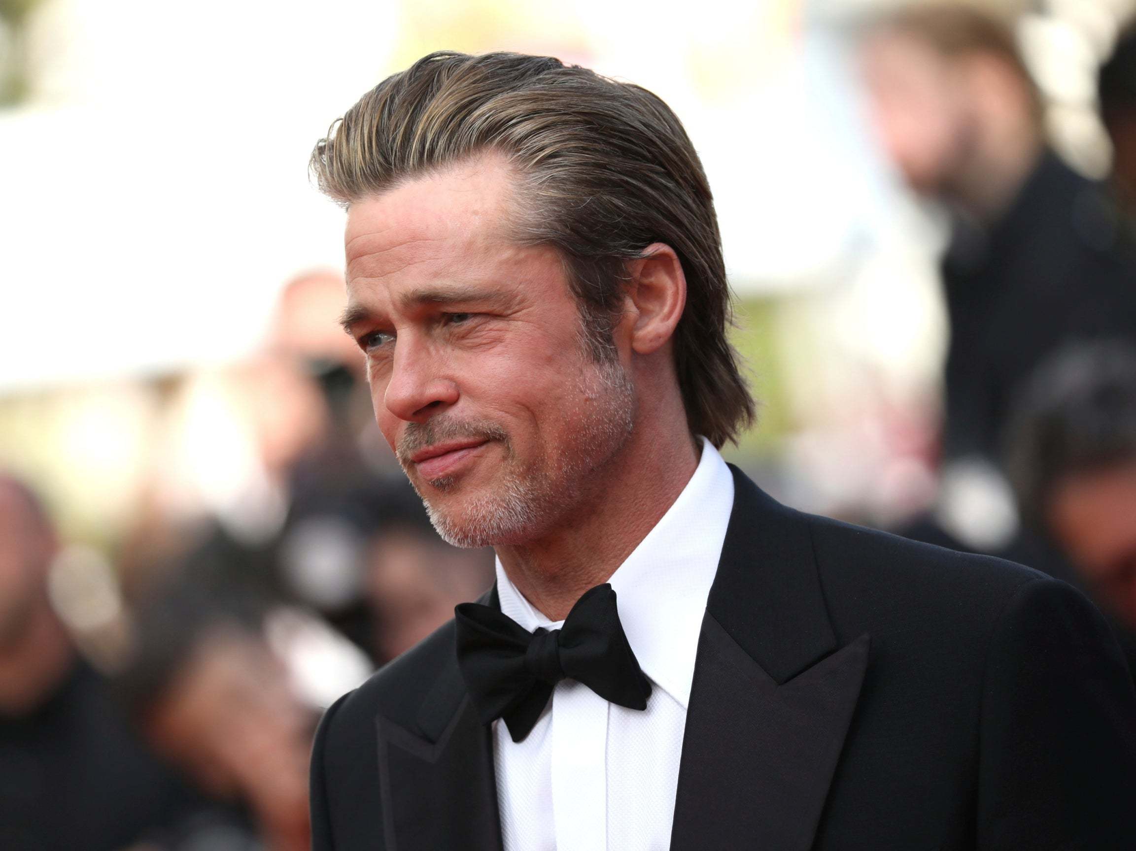 Brad Pitt gati të largohet nga Hollivudi?