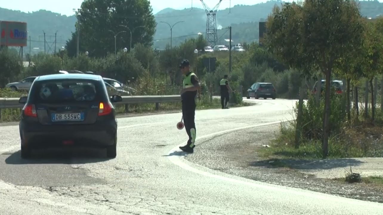 Fluksi i turistëve, shërbime të përforcuar në Durrës