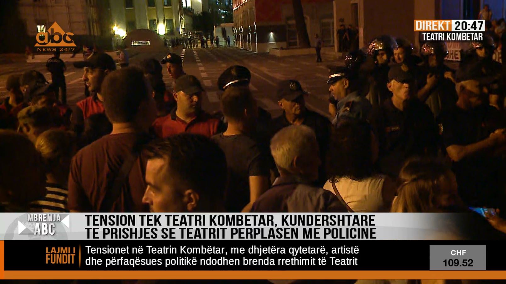 Tensionet te “Teatri Kombëtar”, tërhiqen forcat e policisë