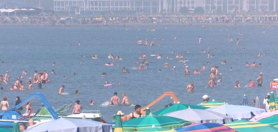 “Ky është plazhi më perfekt për fëmijët” (video)