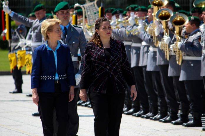 Xhaçka në Berlin, e ftuar në ceremoninë për Presidenten e re të KE