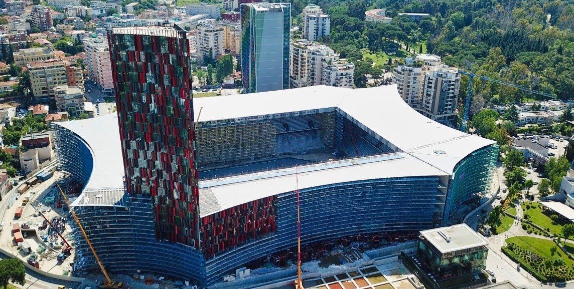 “Arena Kombëtare” peng i UEFA-s, Shqipëri-Francë pa stadium akoma!