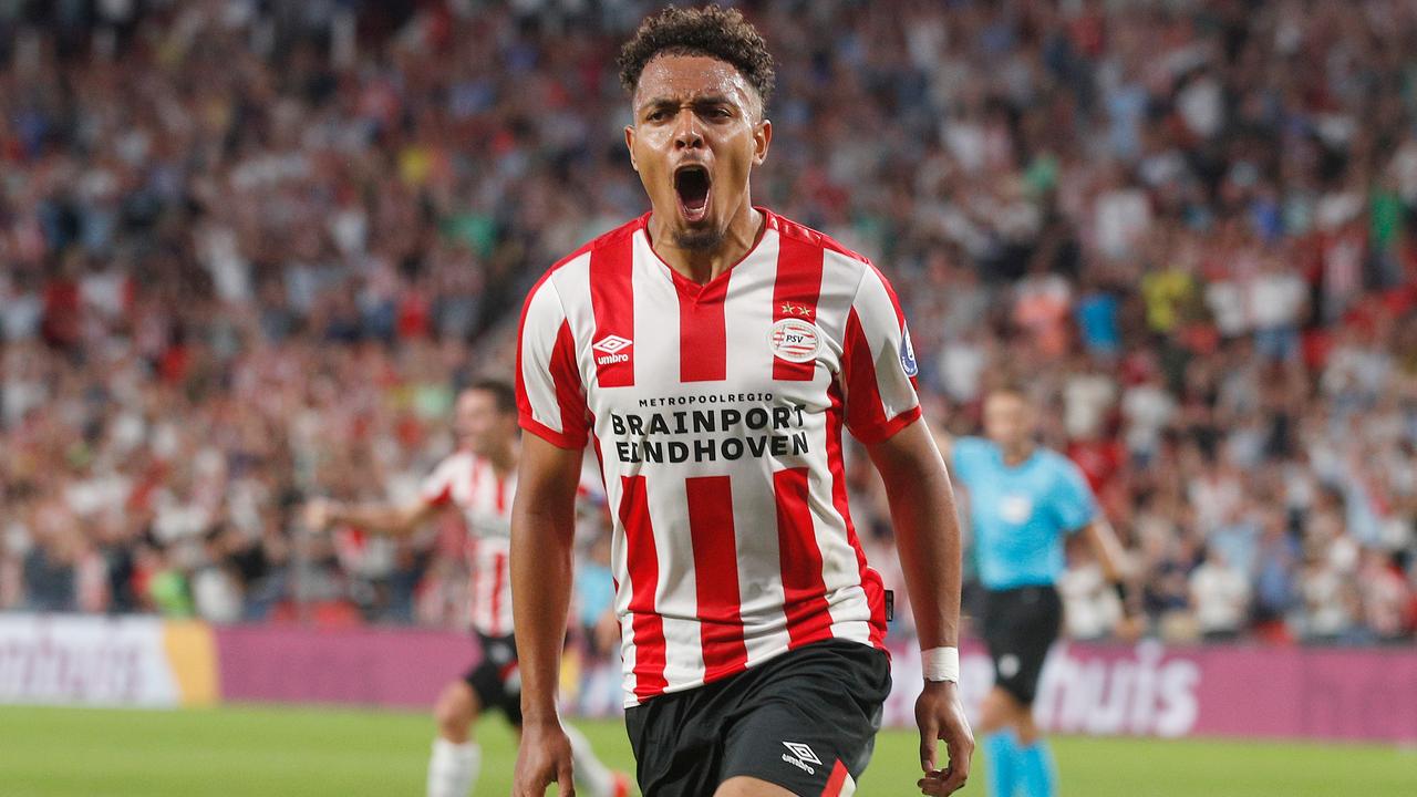 VIDEO | Malen i pandalshëm, talenti shënon sërish për PSV-në