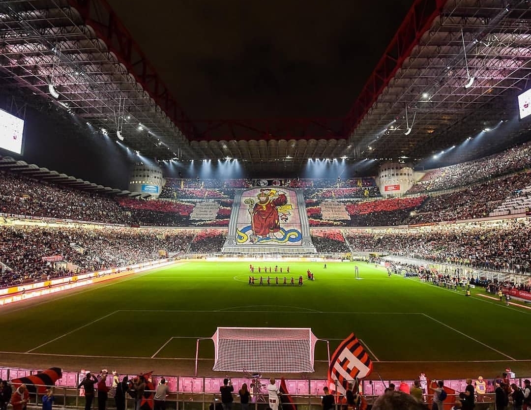 VIDEO | Spektakël nga Curva Sud, pamje direkt nga stadiumi