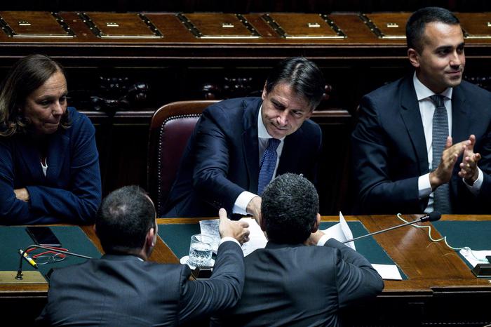 Itali, “Conte 2” merr votëbesimin në Parlament