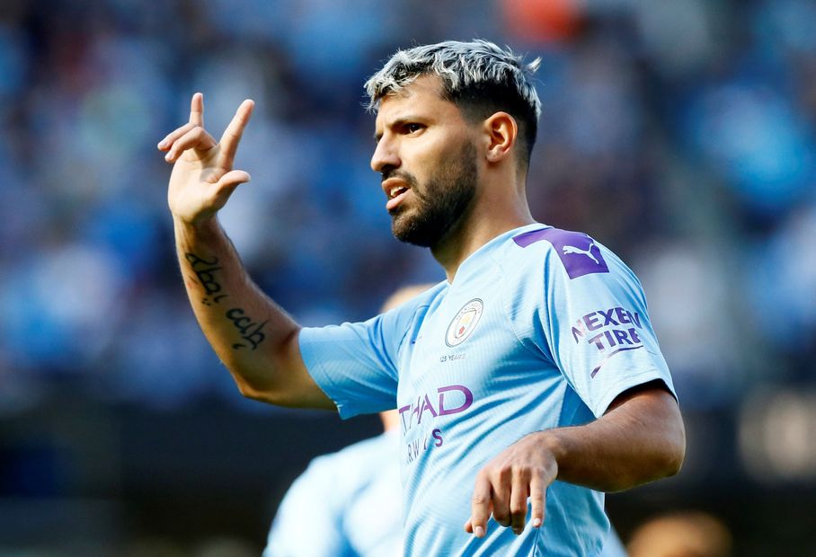 Aguero aksidentohet duke shkuar në stërvitje