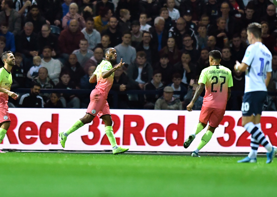 EFL Cup | City e Arsenali bëjnë detyrën, Tottenhami befasia e madhe