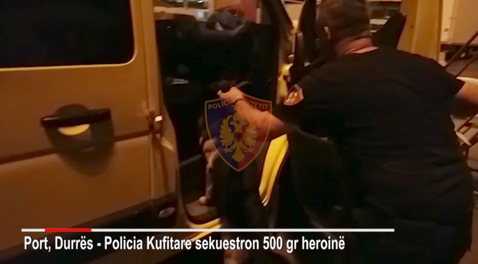 Skaneri zbulon heroinën, kapet 35-vjeçari