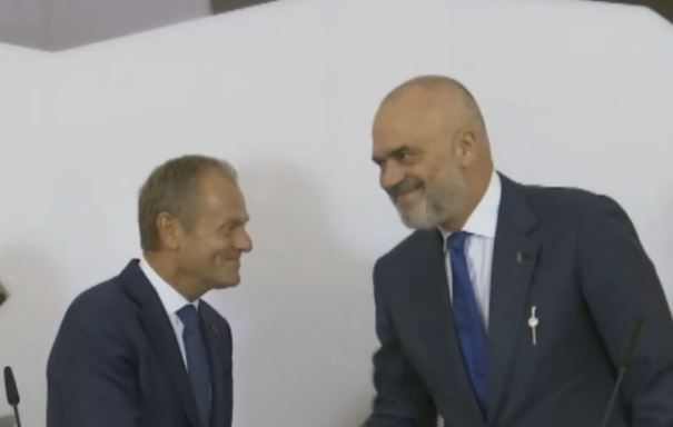 Tusk: Shqipëria më afër BE-së, këtë të mos e dyshojë askush