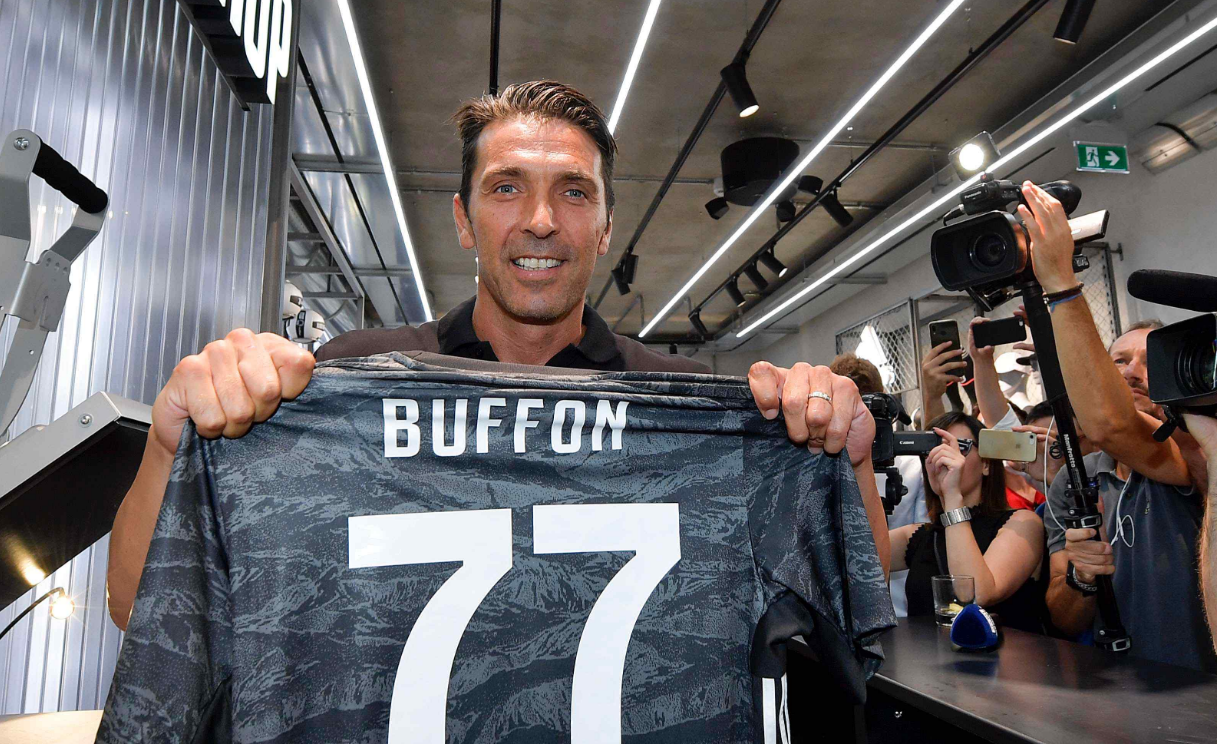 Rikthimi në kombëtare dhe efekti Sarri, Buffon: Duroni pak, ka dy probleme