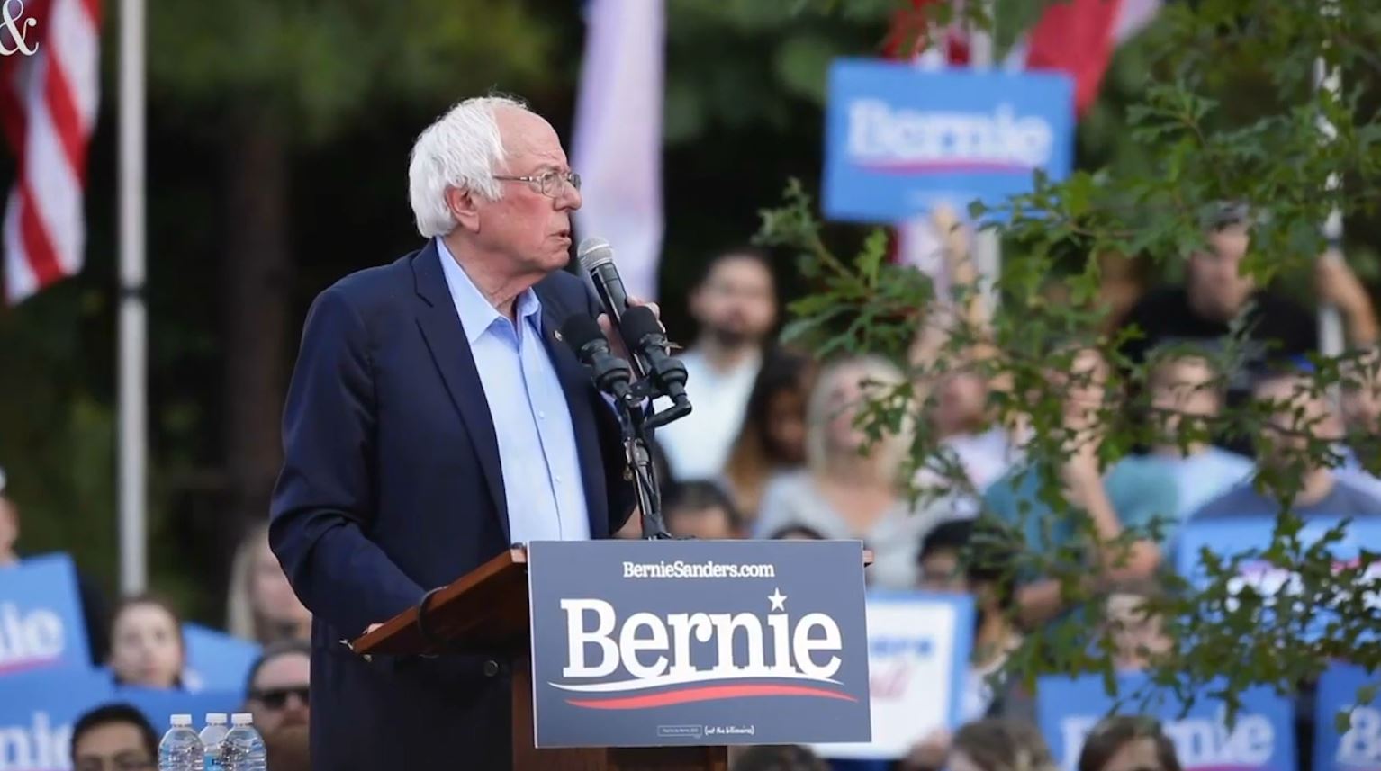 SHBA, kandidati demokrat për president Sanders ndërpret fushatën