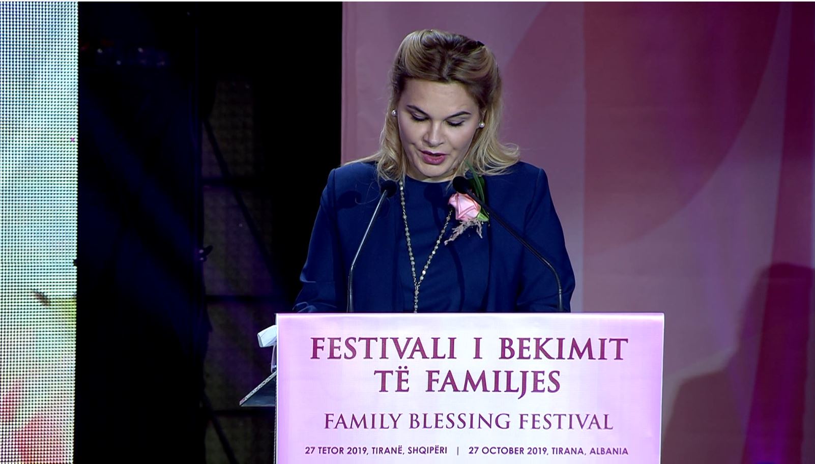 Festivali i bekimit të familjes, Kryemadhi: Familja shqiptare në vështirësi