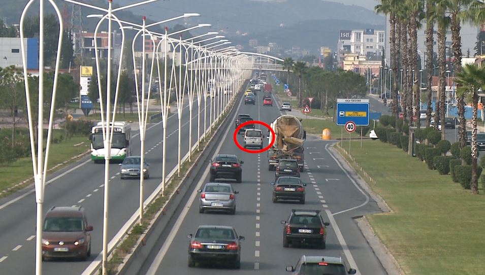 VIDEO/ Kujdes kur ngisni makinën, 100 mijë shoferë të droguar ecin në rrugët e Shqipërisë