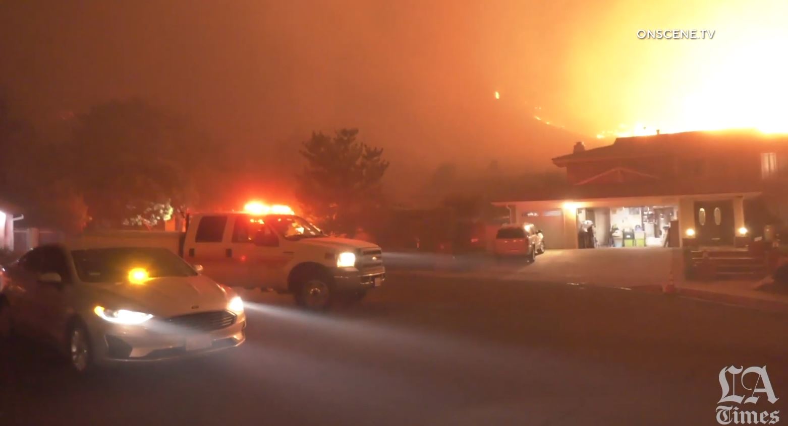 Zjarr i madh në Los Angeles, 100 mijë banorë të evakuuar