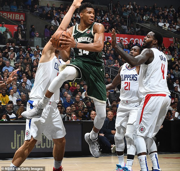 NBA/ Antetokounmpo një bishë, mund i vetëm LA Clippers