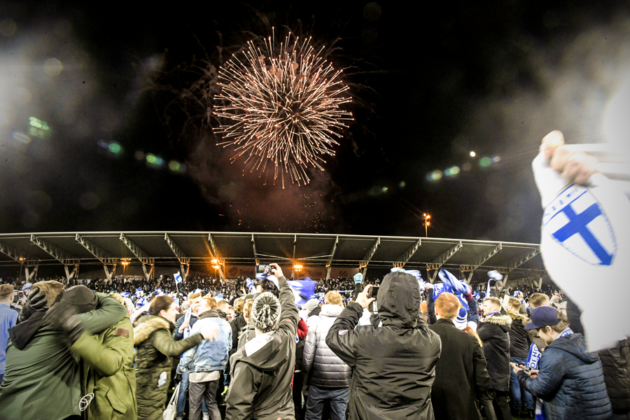 Kualifikimi historik, shikoni festën e Finlandës