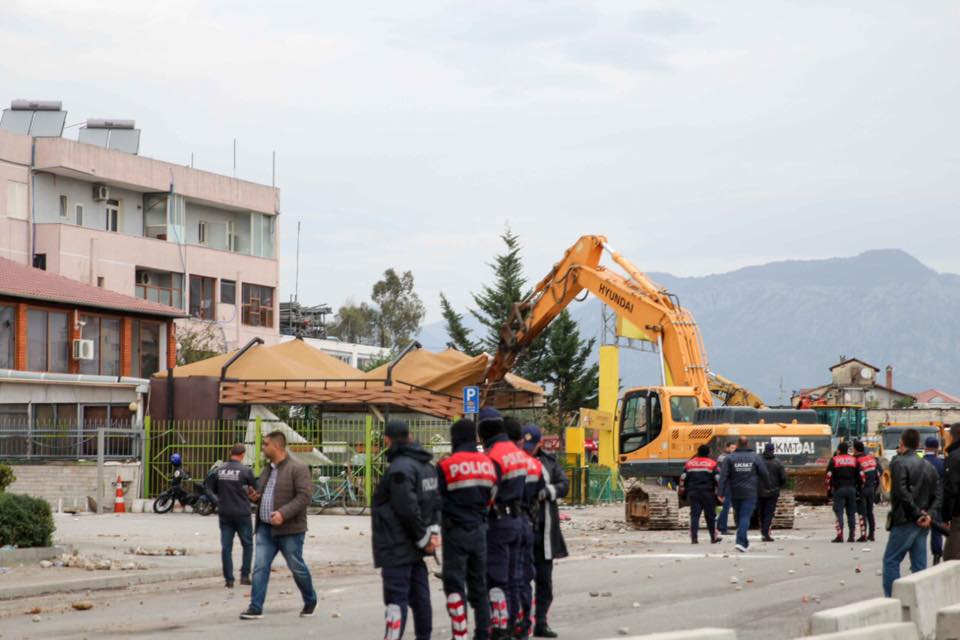 IKMT publikon pamjet: Çfarë po prishet tek “Astiri”