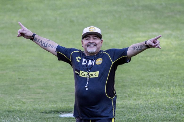 Zgjati vetëm tre muaj, Maradona largohet nga klubi argjentinas!